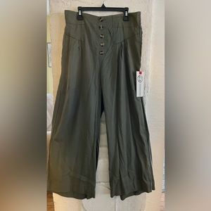 Dictionary Pants-NWT